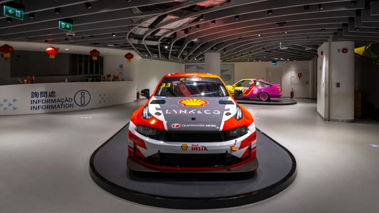 Read more about the article Year of the Dragon Greetings | Shell Teamwork Lynk & Co Racing Ma Qing Hua invites you to the Macau Grand Prix Museum.