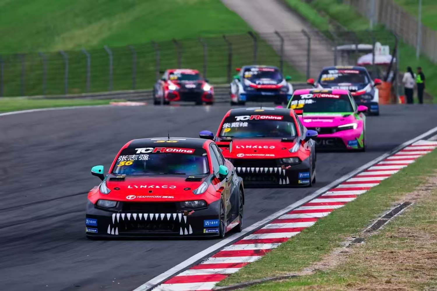 Read more about the article CTCC 上海嘉定站领克捷凯加冕，张志强朱戴维包揽TCR中国锦标赛第二回合冠亚军